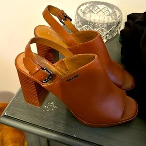 Lightly worn coach sandals with heels size 7 1/2